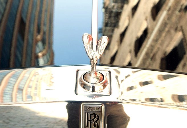 Rolls Royce Hood Ornamentwww.DiscoverLavish.com
